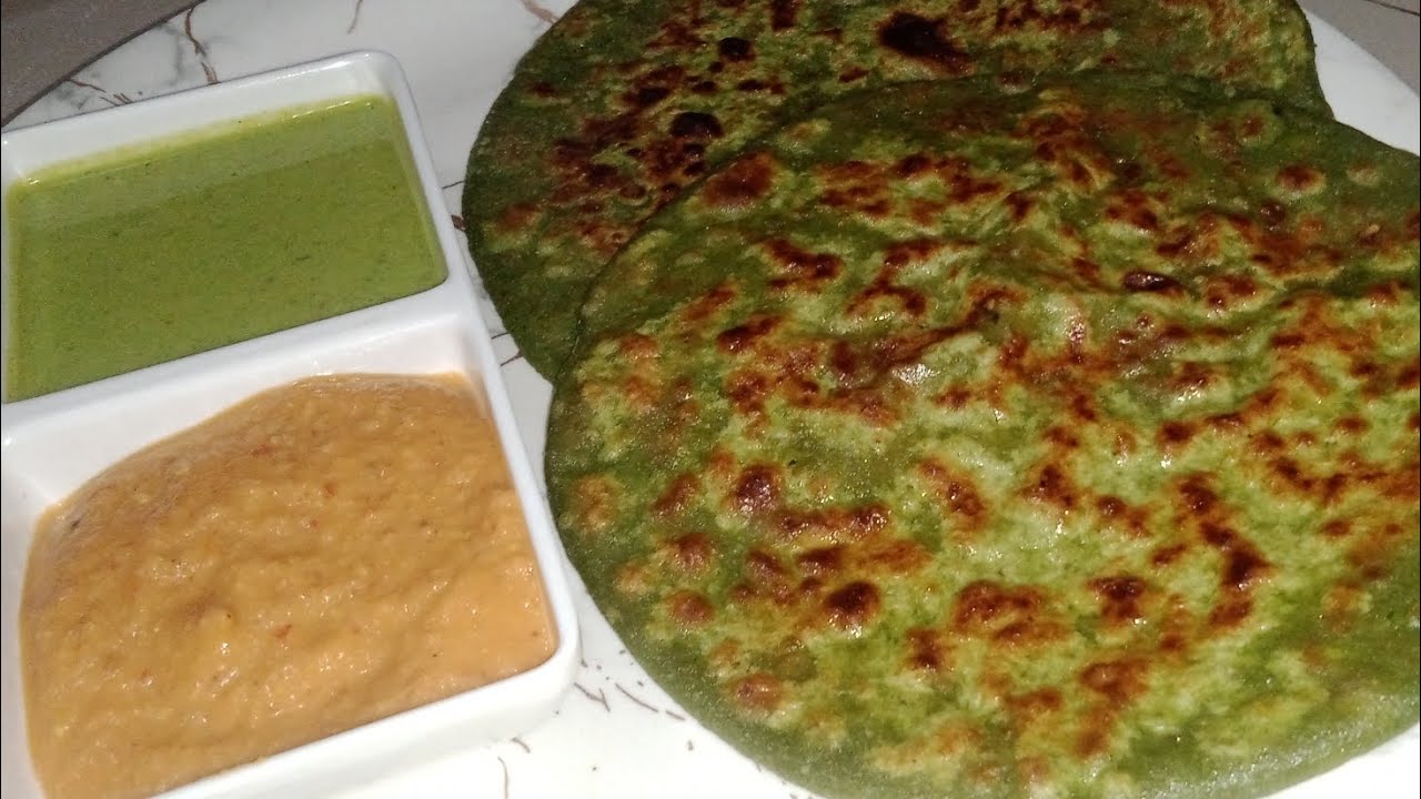 Palak aur matar ka paratha banaye  bahut hi asan tareeke se | palak matar paratha  recipe 