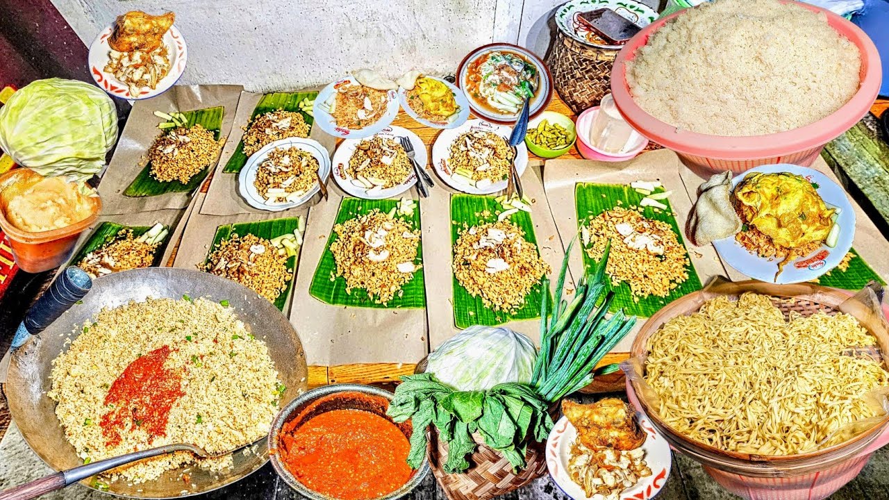 EDAN BRUTAL! SEKALI BIKIN LANGSUNG SEWAJAN FULL, PEMBELINYA GAK PERNAH BERHENTI - Nasi Goreng Pak Ji