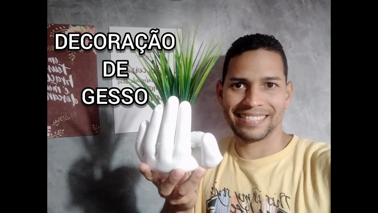 DECORAÇÃO - MÃO DE GESSO