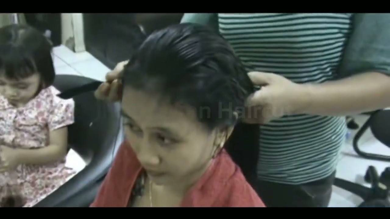 Beautiful Mom Headshave