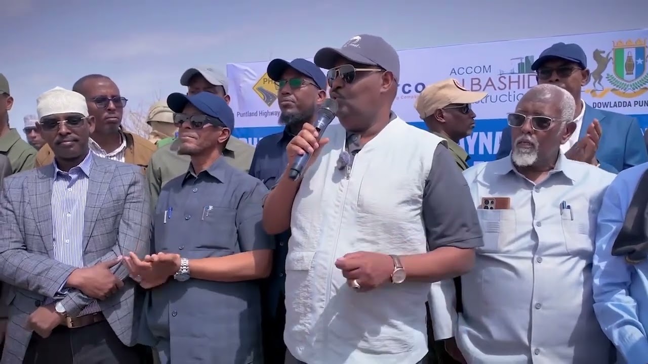 Hadal jeedinta Madaxweynaha Dawladda Puntland oo dhagax dhigay dhismaha Wadada isku xirta Gaalkacyo