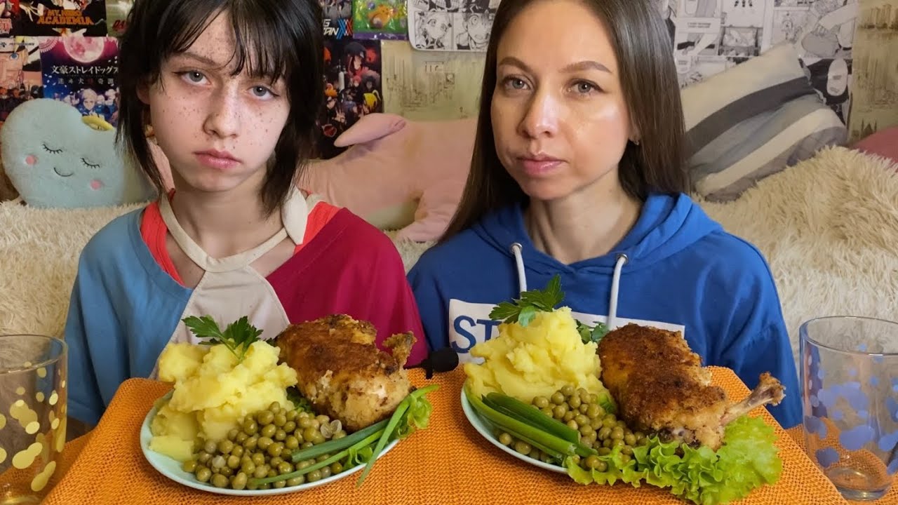 МУКБАНГ КИЕВСКАЯ КОТЛЕТА/ 🇺🇦УКРАИНСКАЯ КУХНЯ/ ПЮРЕ/ КИСЕЛЬ/Отвечаем на вопросы/ MUKBANG
