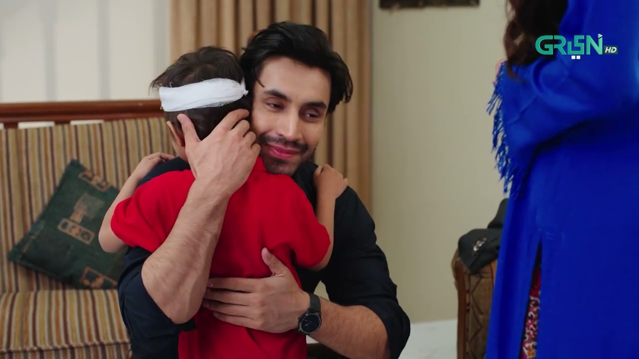 Arsalan Ne Fariha Ko Talaq De Di #humnava #shortvideos #greentv