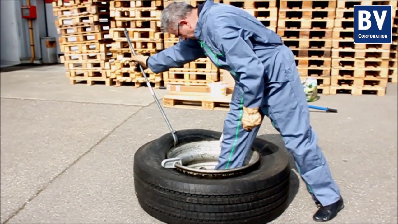 Démonte-pneu manuel BLUE COBRA pour Poids Lourd_Tuto BV Corporation