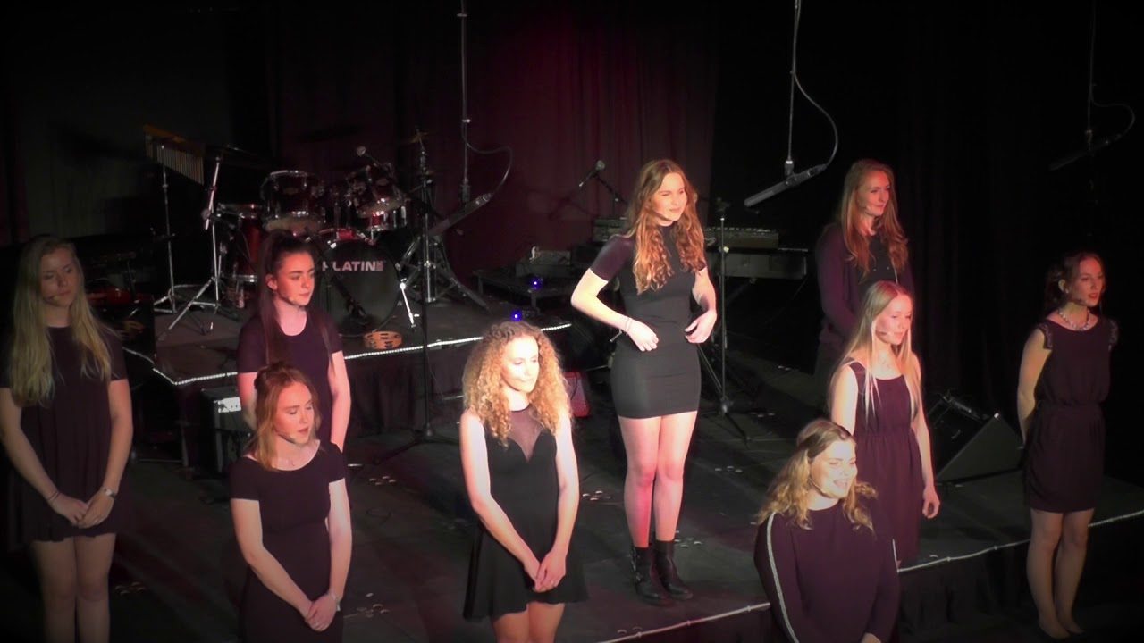 A lyrical performance by the Mougins School Girls’ Choir