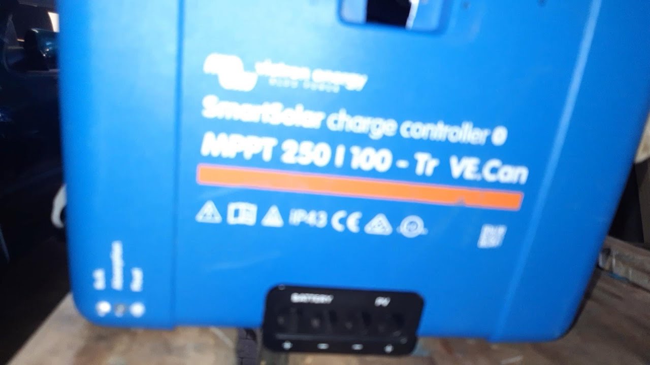 Victron Smart Solar MPPT 250 100-Tr VE Laderegler geöffnet