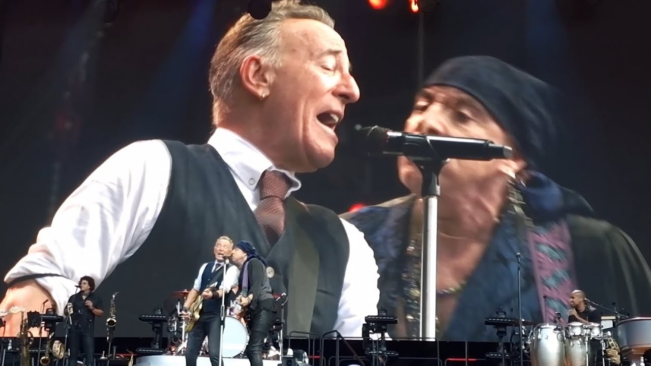 Bruce Springsteen and The E Street Band - Prove It All Night - Helsinki 12/07/2024
