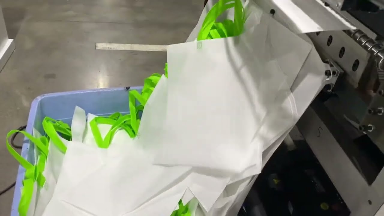 5 in 1 ONL-XB800 Nonwoven Bag Making Machine/Nonwoven Handle Bag Box Bag Machine