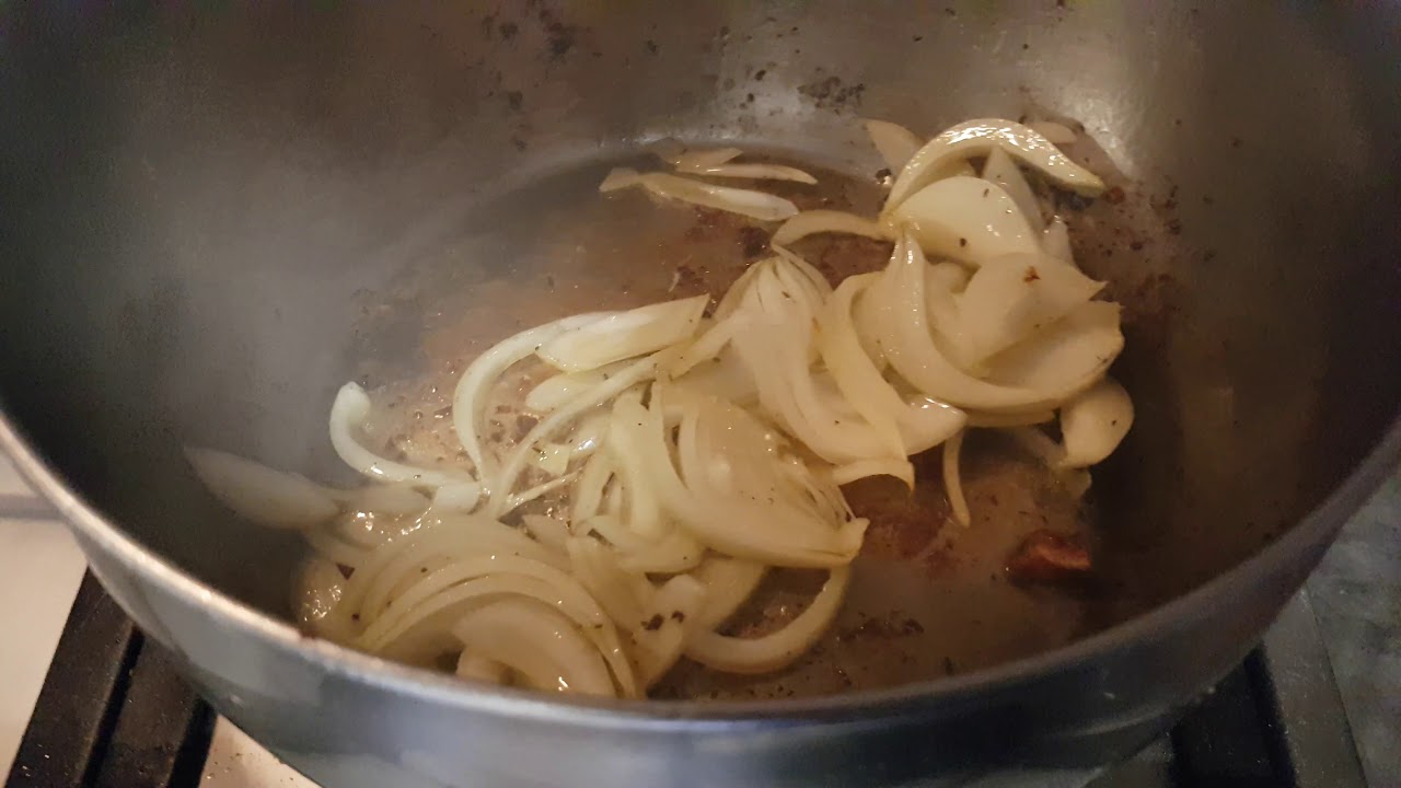 Porc sauté aux épices du 237 et ses miondos  façon VDB