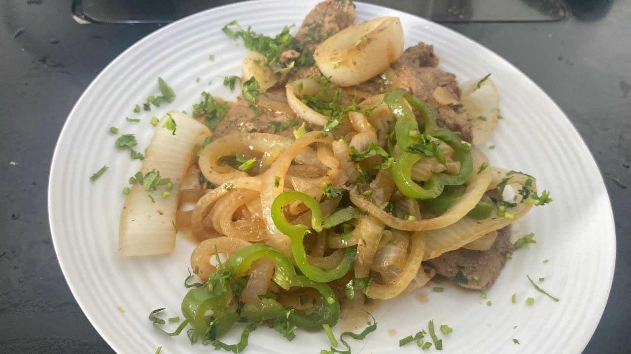 Bistec en cebollado