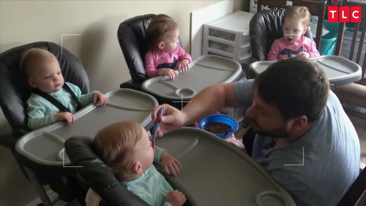 See What Life Is Like In The Gardner House As Their Quadruplets Grow Up!