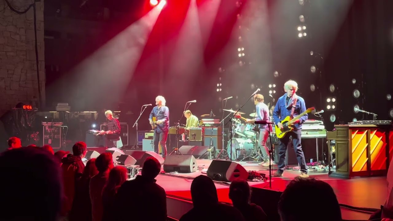 Wilco - “Walken” (May 10, 2025, at Chastain Park Amphitheater, Atlanta, GA)