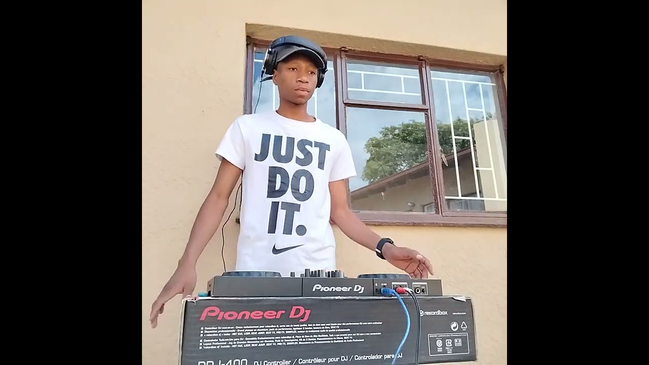 Fuul Moon wa Makolulo _- Go Deep or Go Home (Deep house mix)