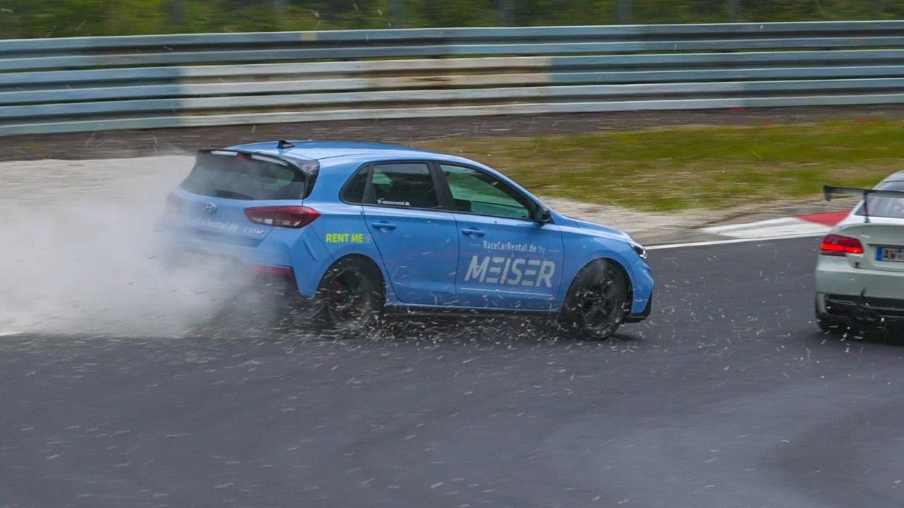 NÜRBURGRING LUCKY Drivers, FAILS & Highlights Touristenfahrten Nordschleife 15-16.06.2024