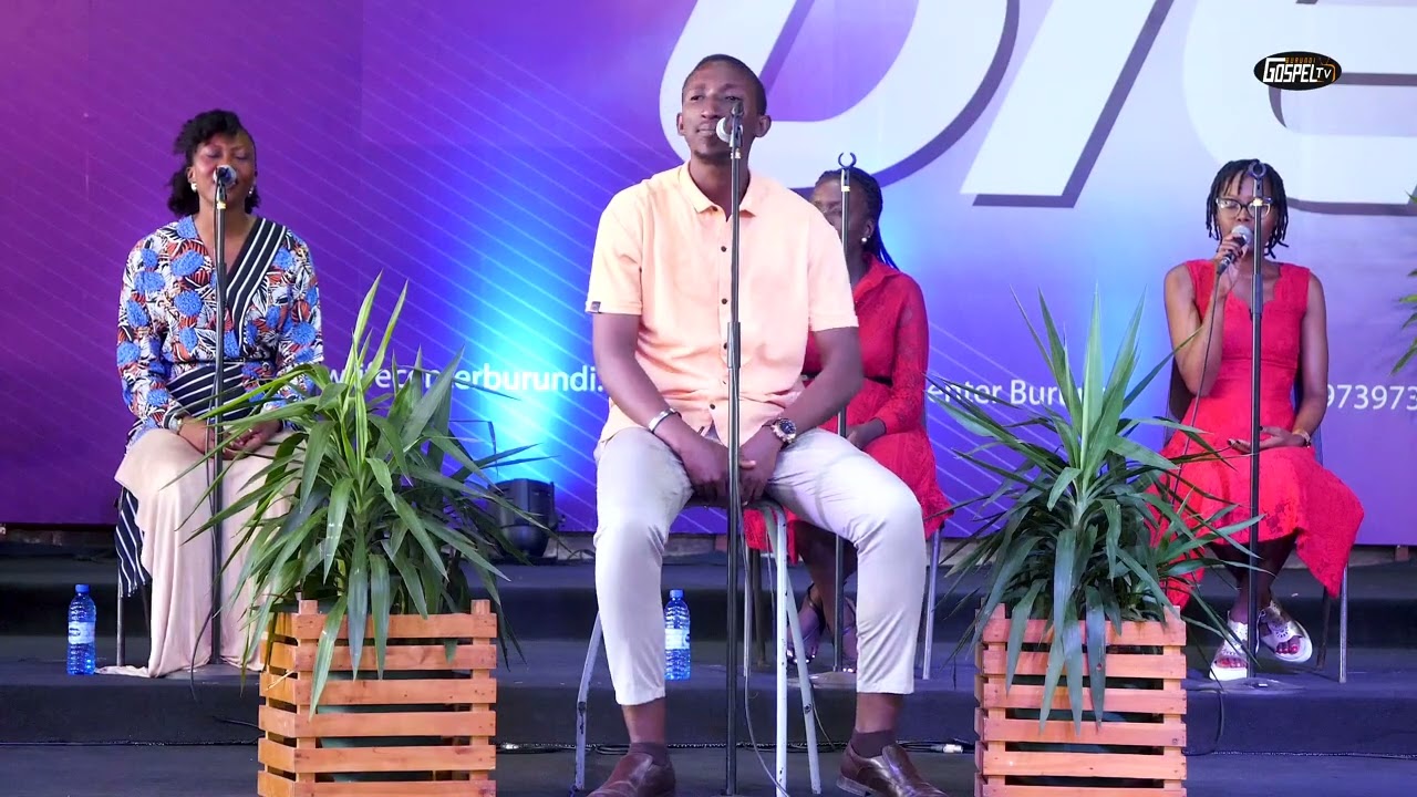 Ntarindizina rihebuje, ni Yesu/Ndakwifuza/Numvise ijwi ryawe rivuga/Vuga Yesu menye ico ugombako
