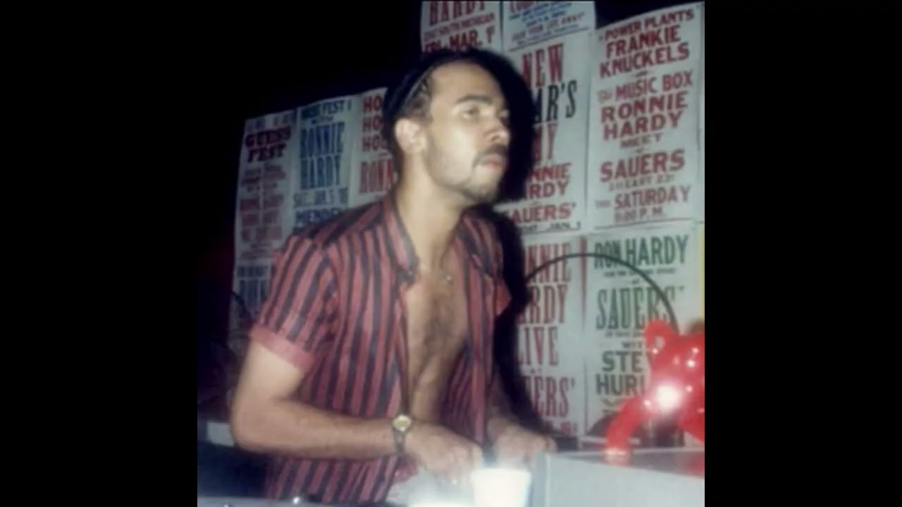 Ron Hardy @ AKA's, Chicago [1990]