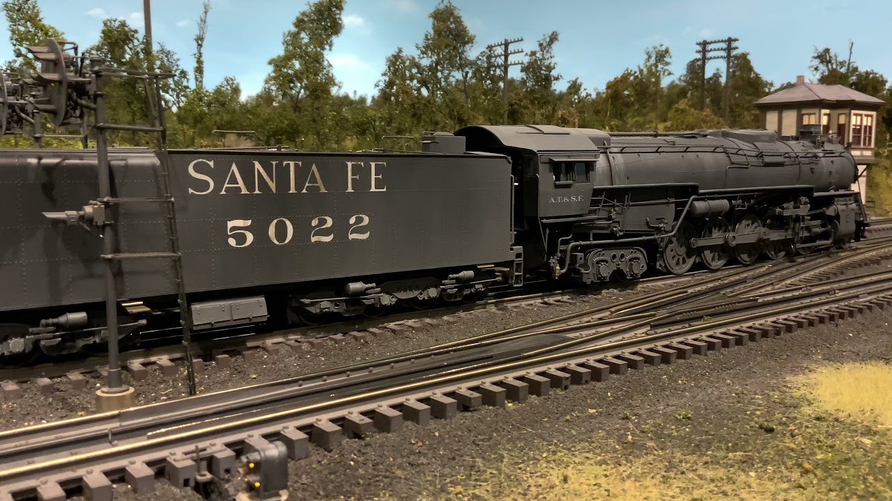 Santa Fe 5011 Class Hauling Coal for PRR