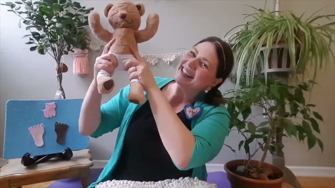 Babytime Classics - Peekaboo Baby