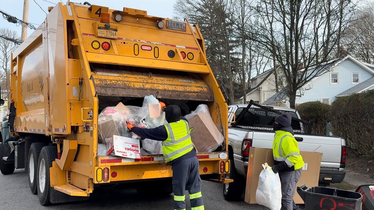 Fast Garbage Truck vs Heavy Christmas Trash + Bulk | Town of Huntington (Part 2)