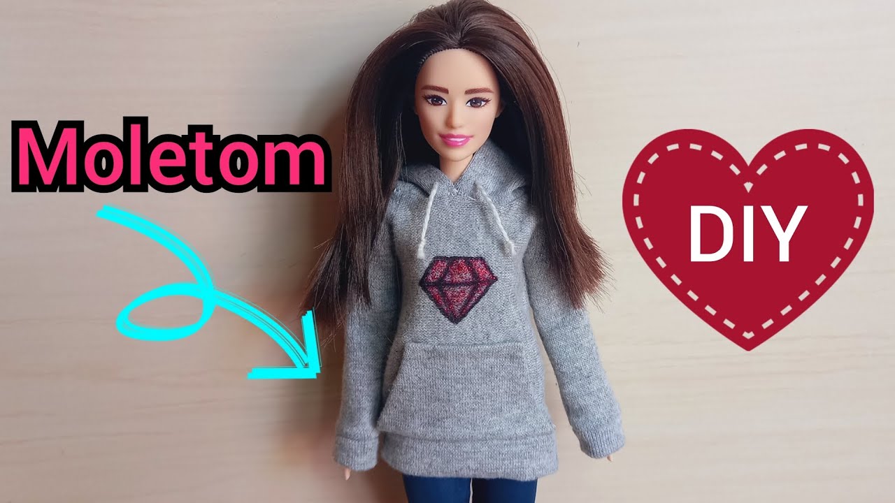 Como Fazer Moletom com Bolso e capuz para Barbie | Dicas diy miniatura | como Fazer roupa de boneca