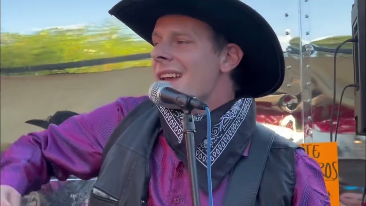 Los Pink Cheese Green Goes - “Supe Perder”