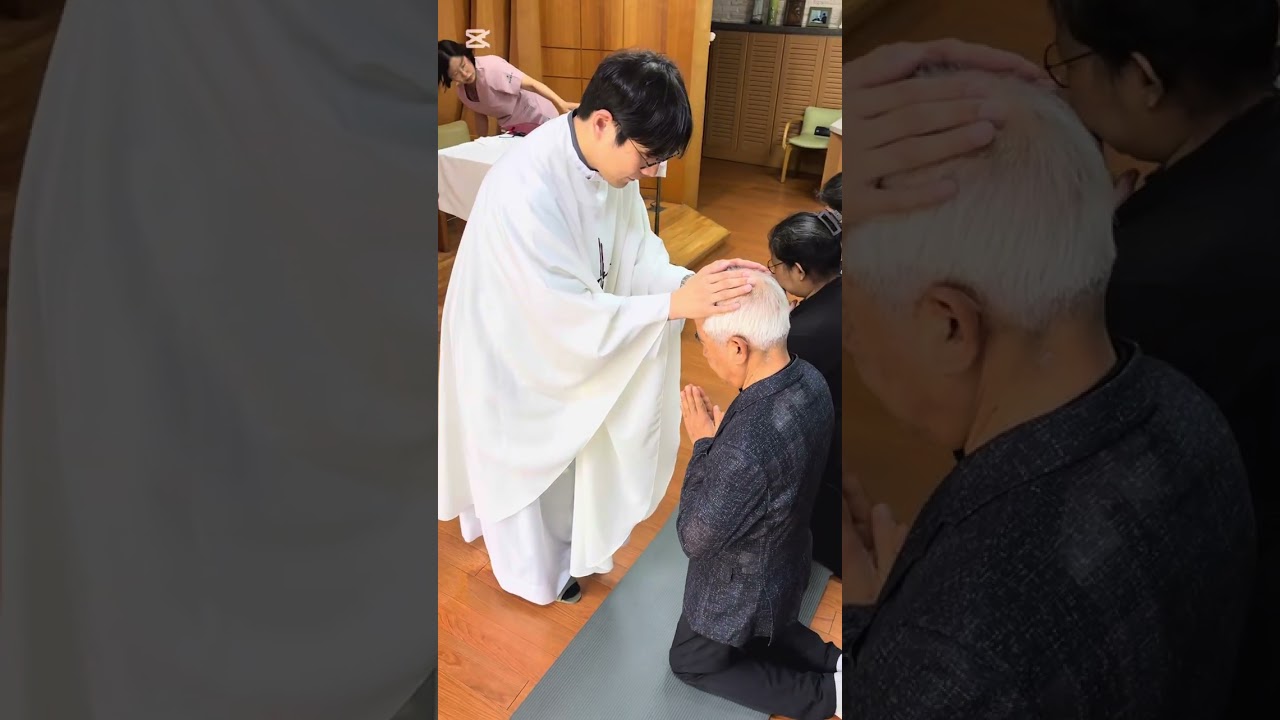 성모꽃마을을 찾아주신 이정락 베라노 신부님 감사합니다.