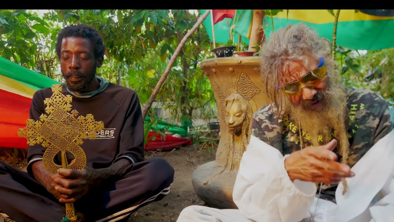 Hugh 'Ilahbash' Bromfield   'The People Stayed Home'