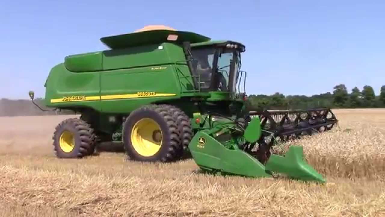 John Deere 9660 STS Combine