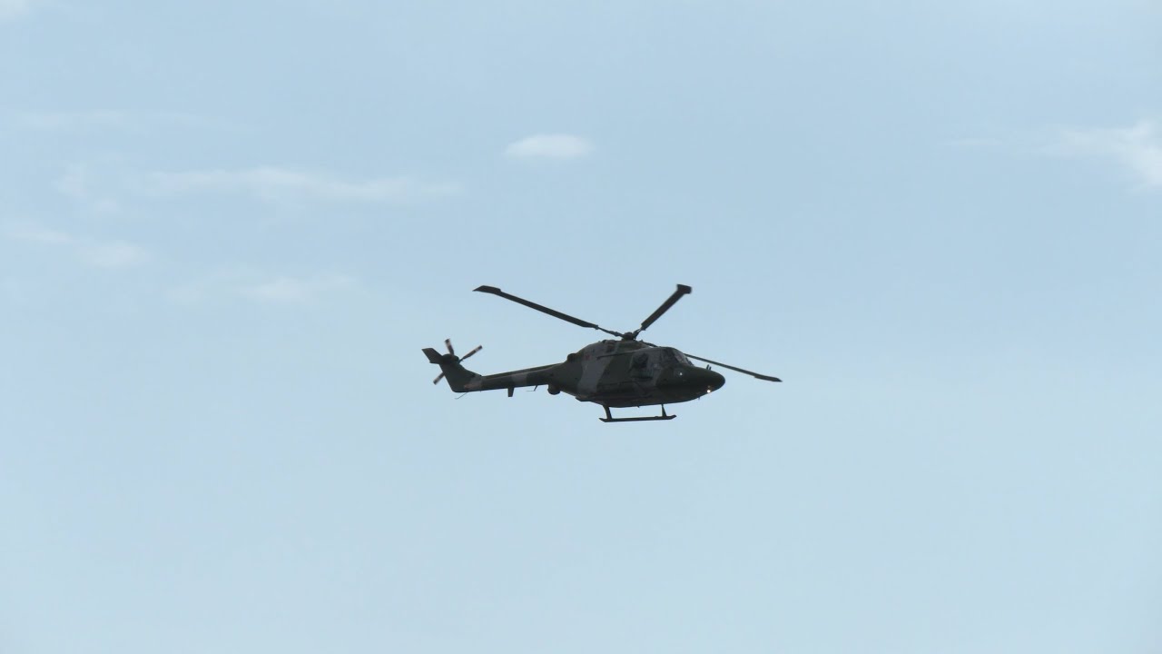 Crowds STUNNED by Westland Lynx AH7: Project Lynx XZ179 at Clacton Airshow 2025 😲✈️