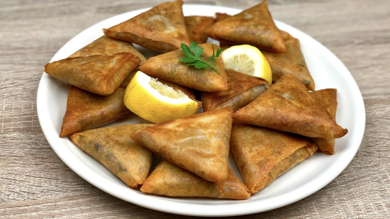 RECETTE FACILE AVEC PEU D'INGRÉDIENTS LES BRICKS FONDANTES POUR ACCOMPAGNER VOS SALADES ET SOUPES