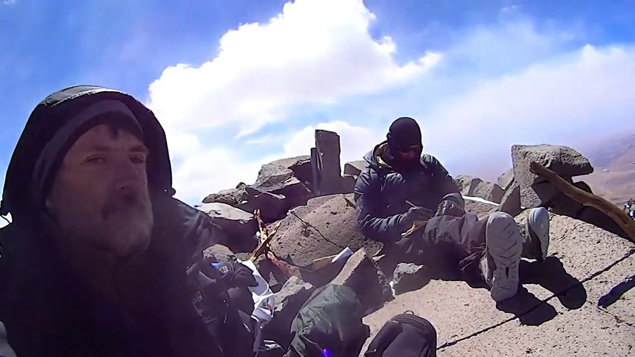 Ascenso al volcán Llullaillaco, Salta. Noviembre 2019