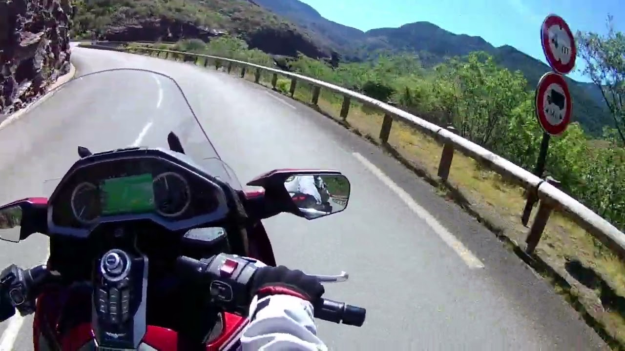 Alpes de Haute Provence en GOLDWING 1800  Juin 2022