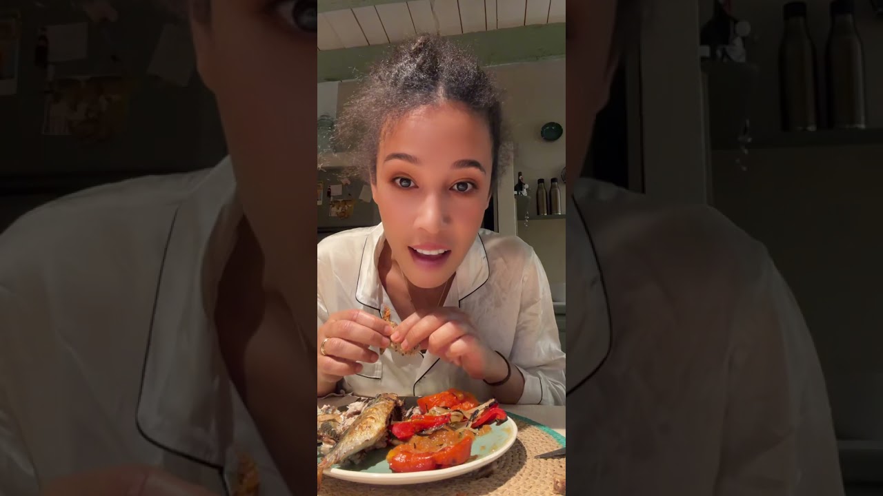 ميمي طق طق: 'أحسن فطور صحي هو الحوت في الفران بلا عطرية بلا وجع راس!' 🐟