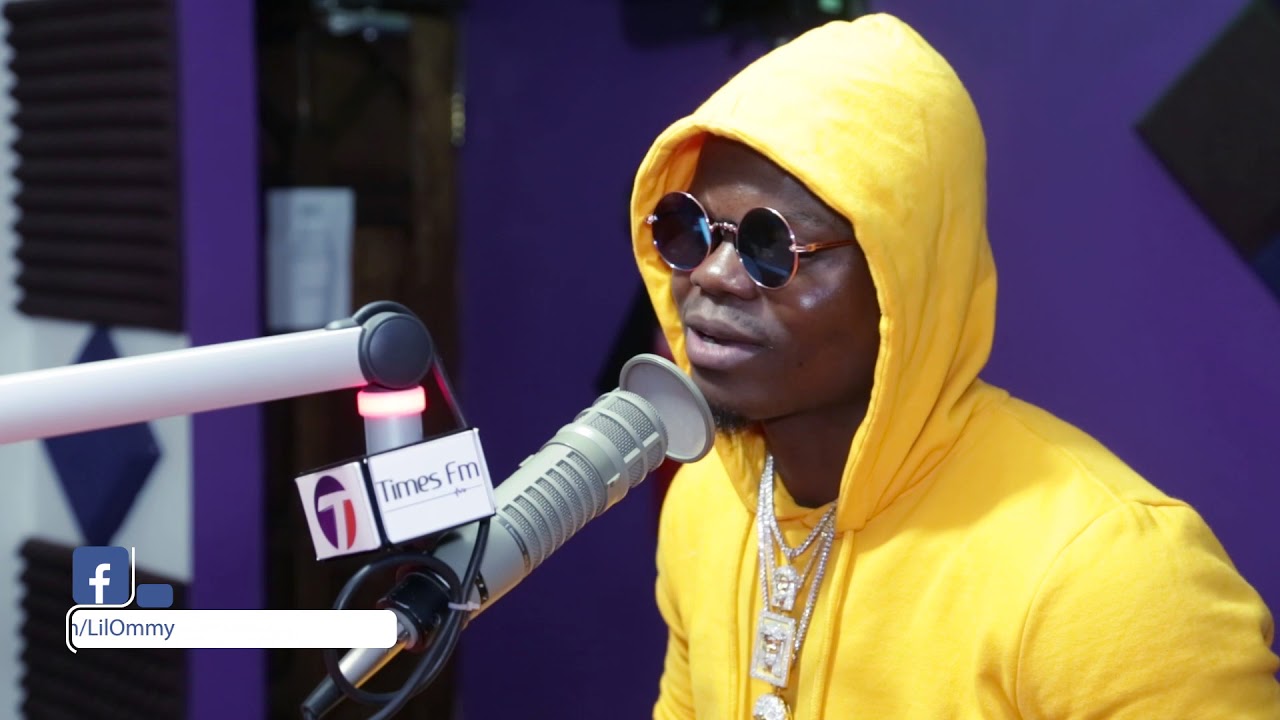 Part1: Harmonize Rich MAVOKO alikuwa Mkorofi Sana kumalizia wimbo wa Show Me