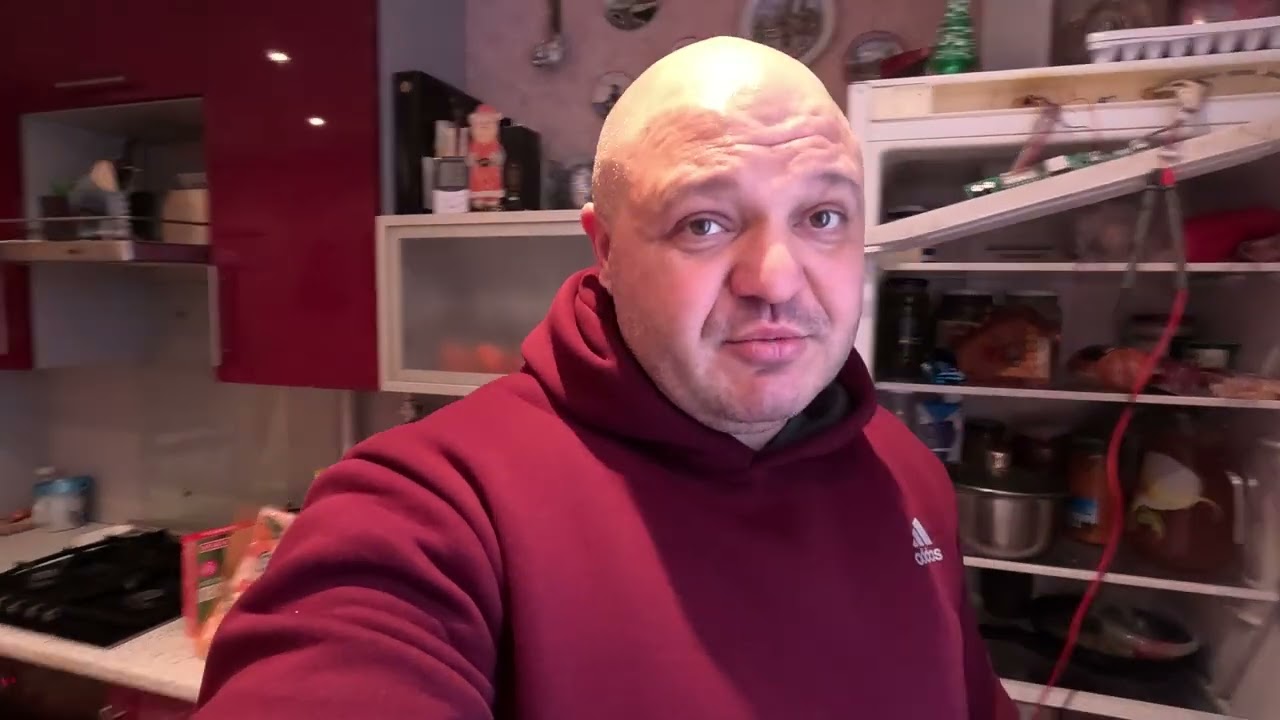 Холодильник Hotpoint ARISTON не работает система оттайки No Frost.