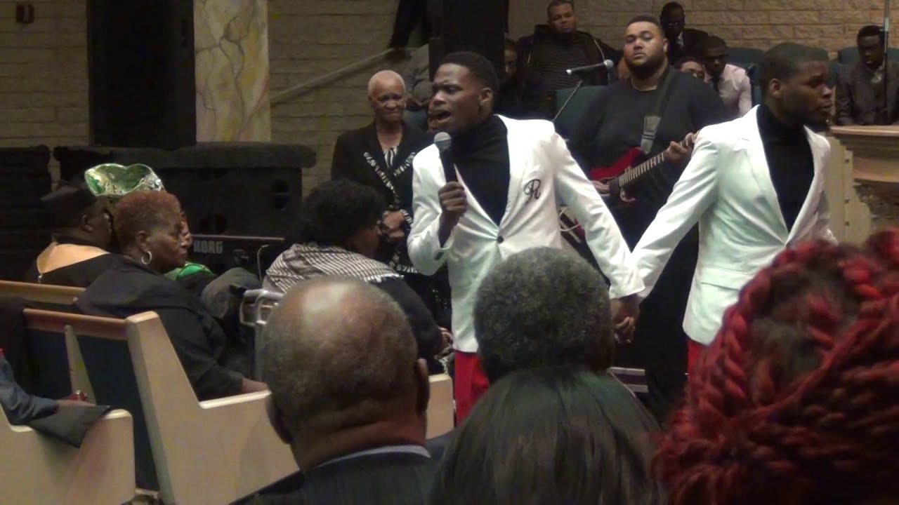 Roy & Revelitons N MAYWOOD il @ MIN SEAMORE 50 yr ANNIVER 11/29/2015 Prayer Charge Thing