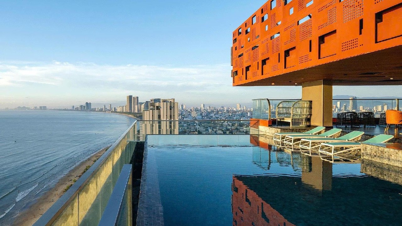 The Code Hotel & Spa Da Nang | Da Nang, Vietnam | Hotel Review 🏨