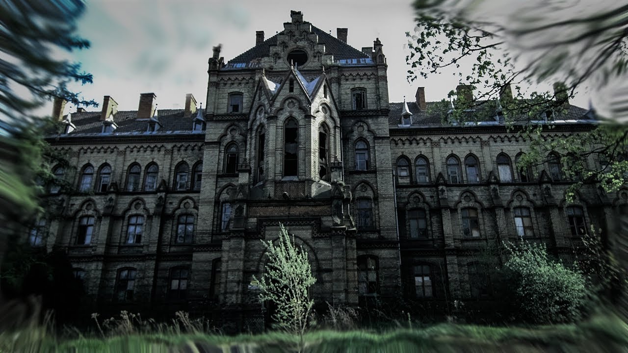 NAWIEDZONY SZPITAL W MOKRZESZOWIE - MIEJSCE JAK Z HORRORU 😱 ft. @LukaszSethu