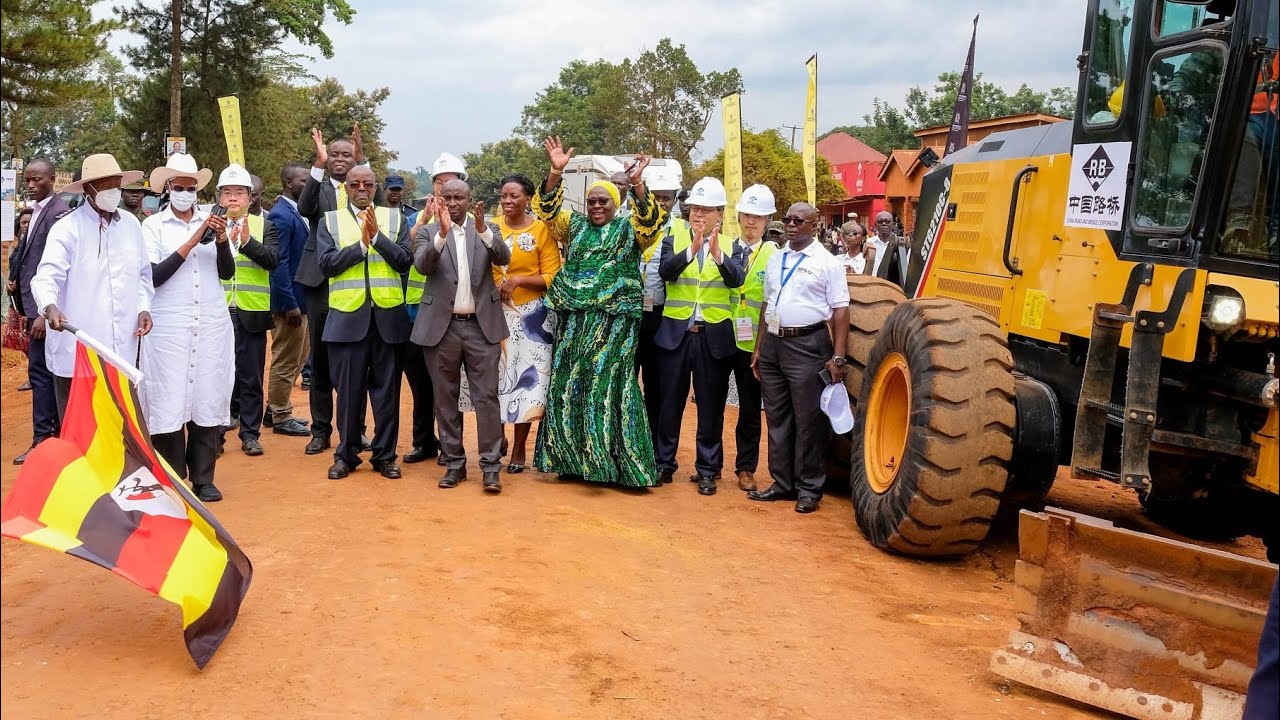 Museveni commissions Kayunga–Bbaale–Galiraya Road construction | A crucial connection for our people