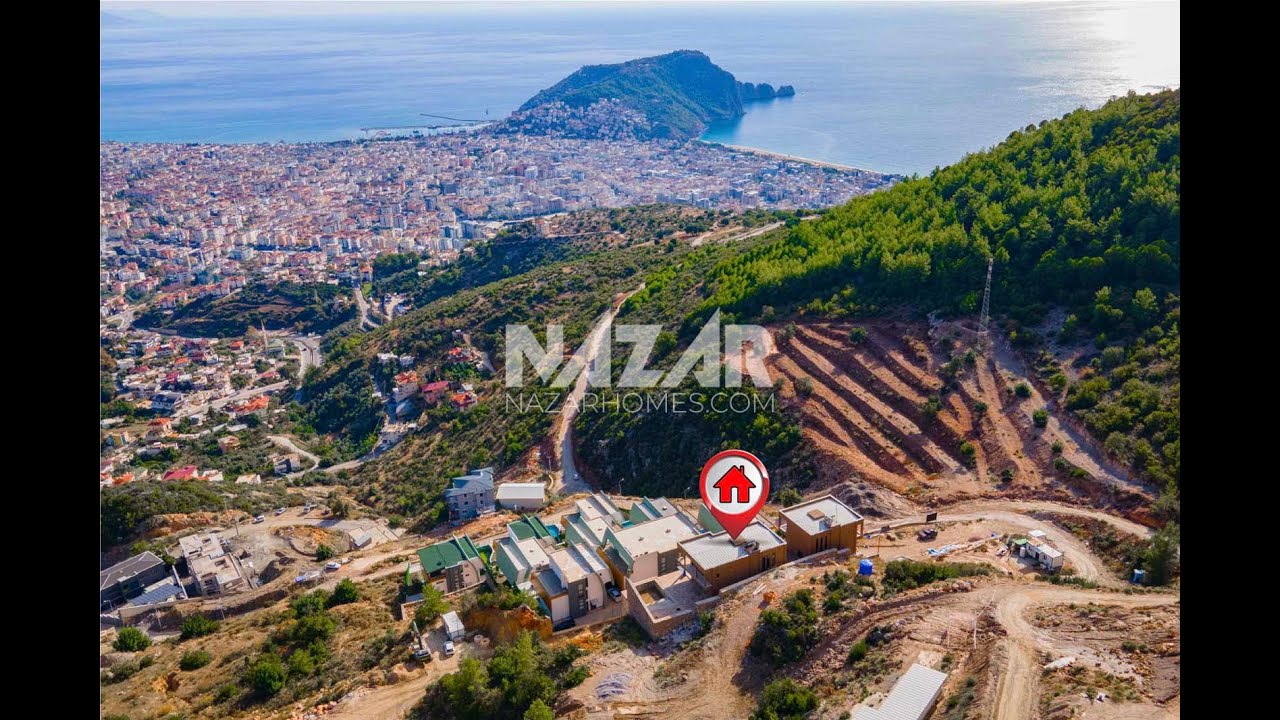 Alanya Tepe Mahallesi’nde Satılık Manzaralı 5+1 Ultra Lüks Villa