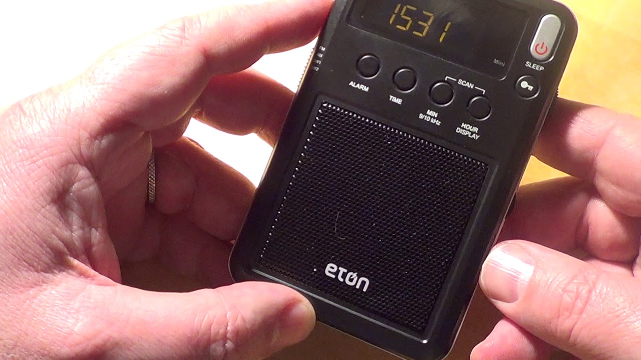 Review of the Eton Mini Grundig Edition AM FM Shortwave portable radio