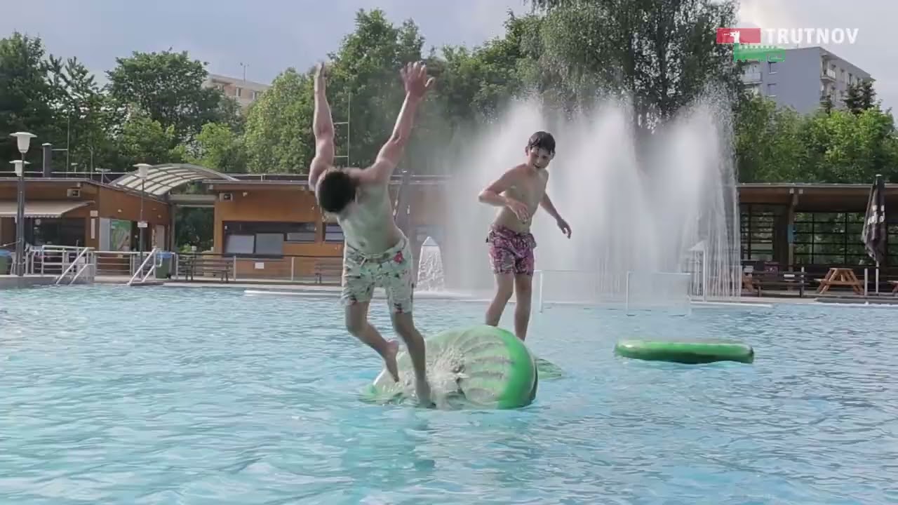 Trutnovské koupaliště zahájilo sezonu (22.06.2023)