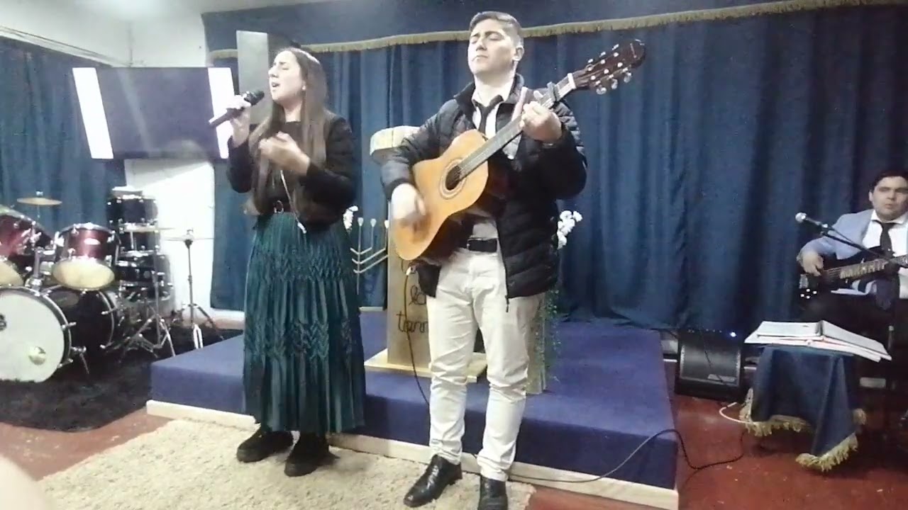 MÁS ALLÁ DE LA MEDICINA / HNA VALERIA HNO CAMILO PARRA