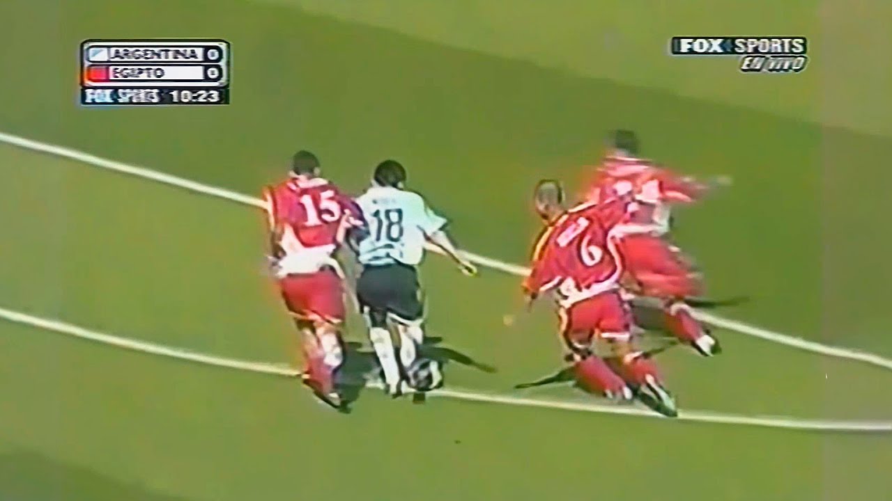 Messi Toying with Egypt (U-20 World Cup) 2005