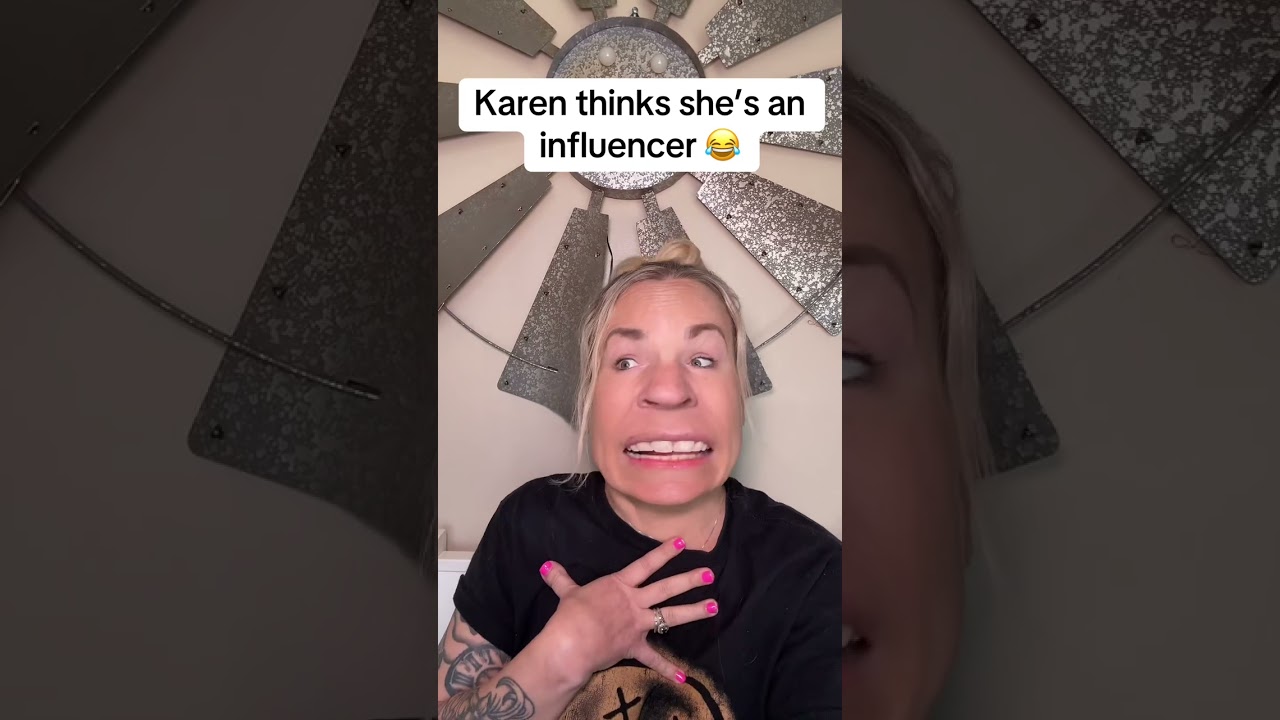 Karen thinks she can influence the public 🙄#restaurantmanager #karen #storytime #restaurant #story