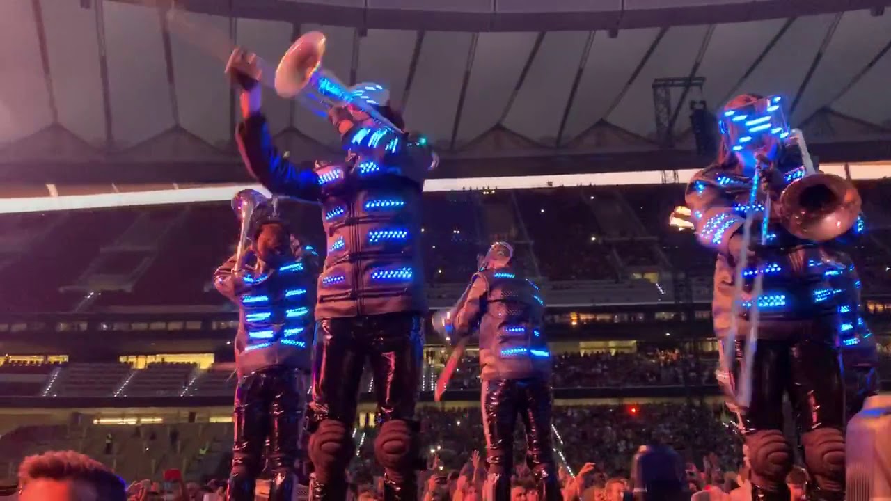 MUSE - Intro & Algorithm & Pressure live at the Wanda Metropolitano Madrid 2019
