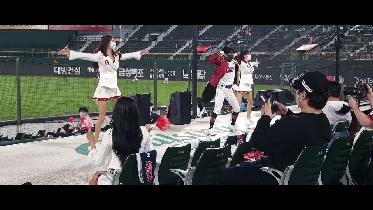 211014 롯데자이언츠 응원(조지훈 응원단장 특별공연-질풍가도)
