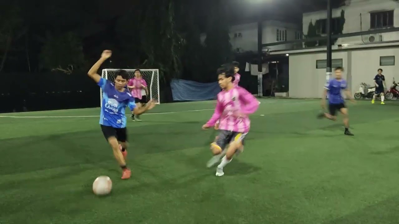 คลิปบรรยากาศเตะเอามันส์วันพฤหัสที่19ก.พ.69@Beaver วัชรพล(ทั้ง3สนาม) part2