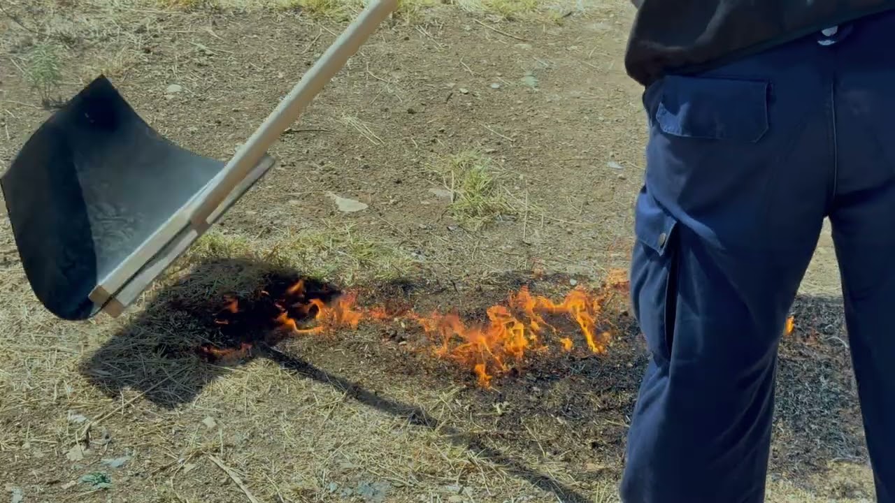 &Pi;&omega;&sigmaf; &chi;&rho;&eta;&sigma;&iota;&mu;&omicron;&pi;&omicron;&iota;&omicron;ύ&mu;&epsilon; &tau;&omicron; Fire beater/How to use a fire beater?