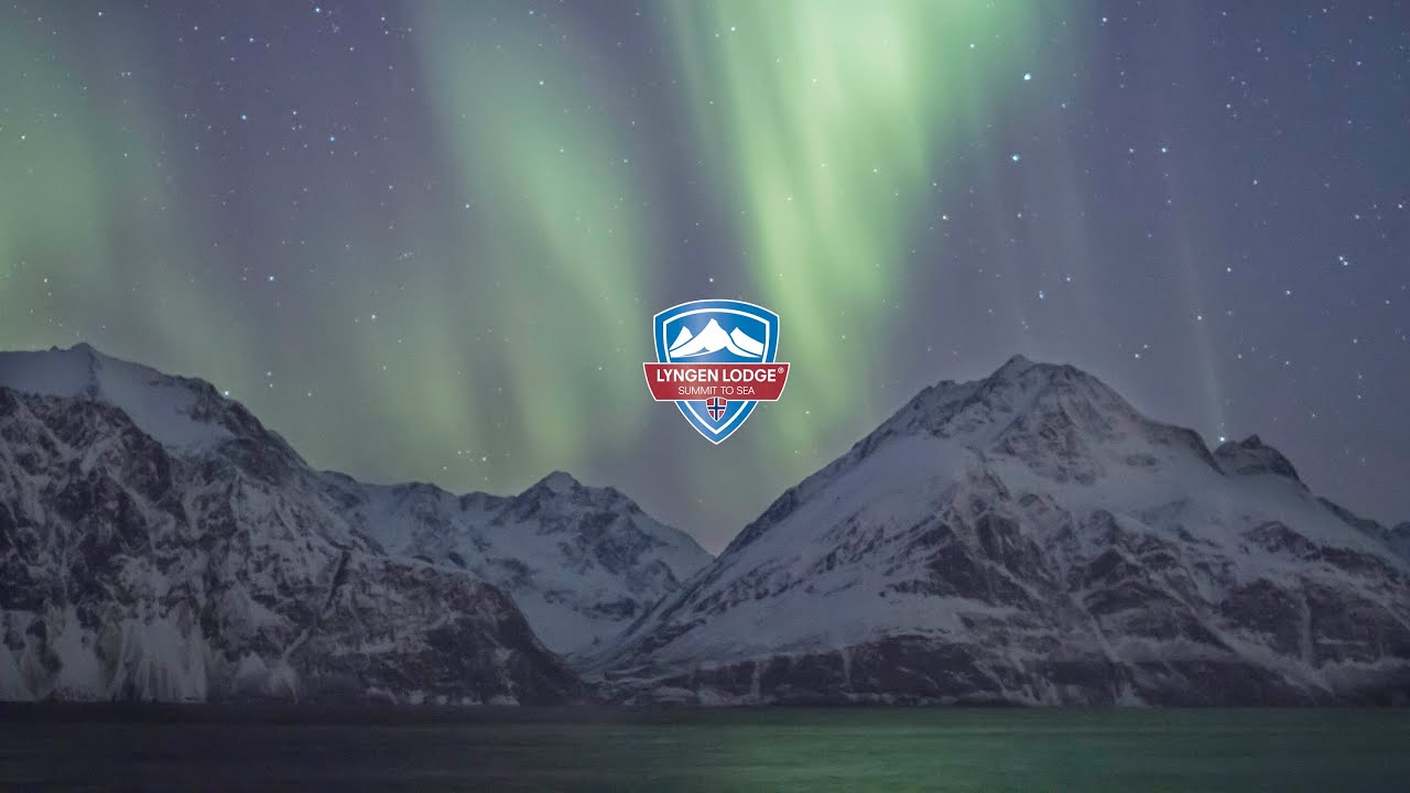 Northern Lights Official Lyngen Lodge